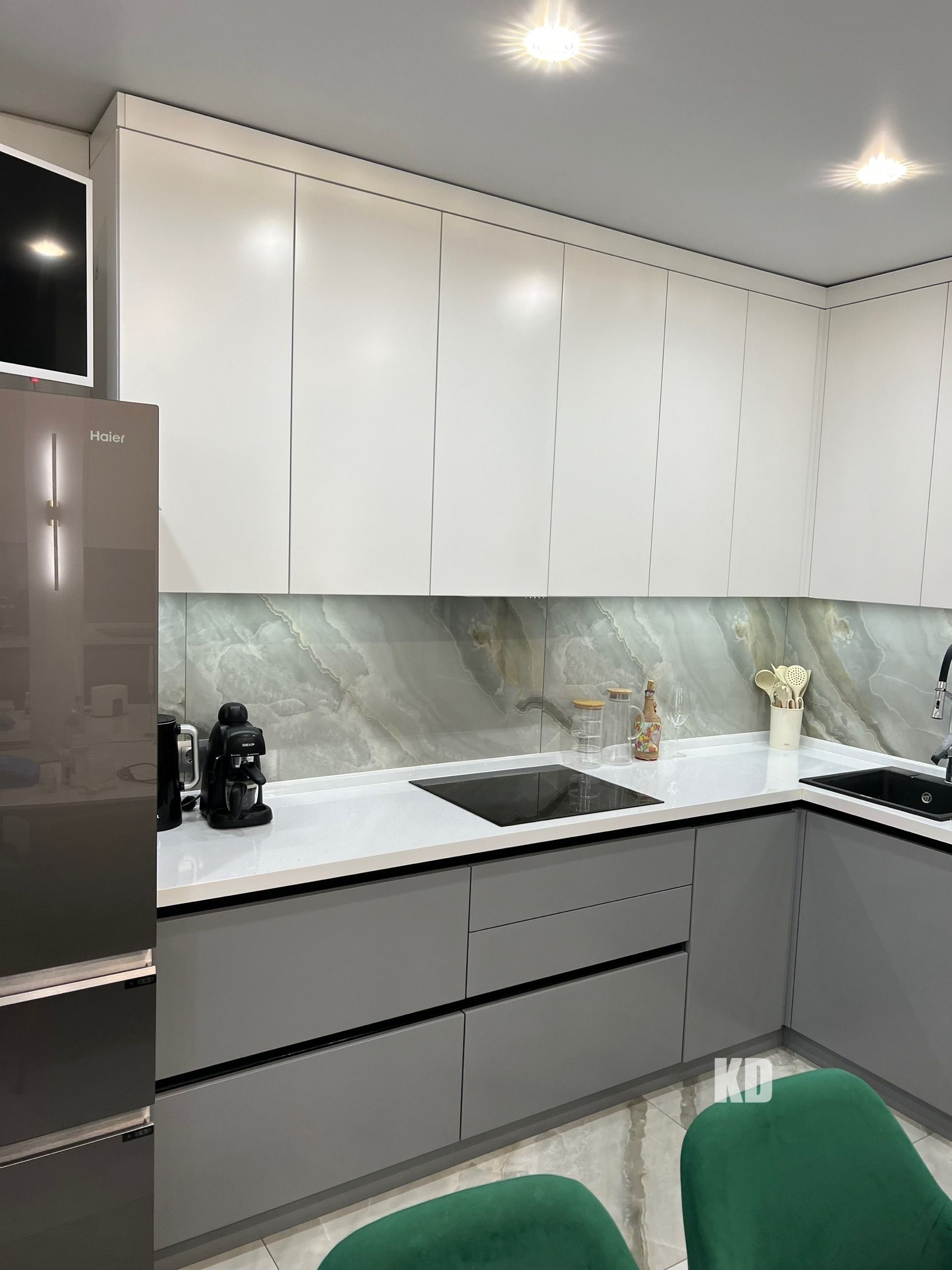 Кухня современная Simple Life Kitchens Кухня современная Simple Life Kitchens